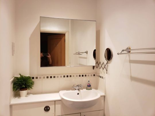 2 Bed Flat, Manor Road, HA1 - Photo 1