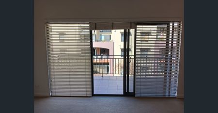 Live the Cafe Life !! - Photo 3