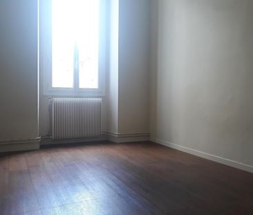 Location Appartement 2 pièces 43m² BORDEAUX 33000 - Photo 1