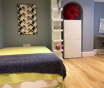 Studio to rent - Photo 2