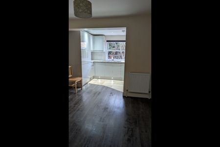 2 Bed Flat, Reighton Road, E5 - Photo 4