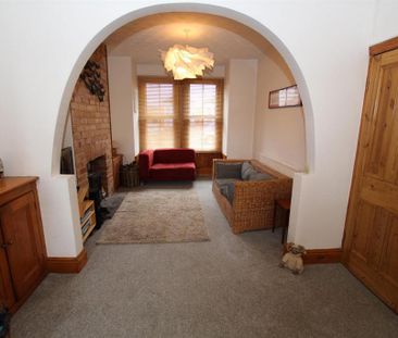 2 bedroom terraced house to rent - Photo 3