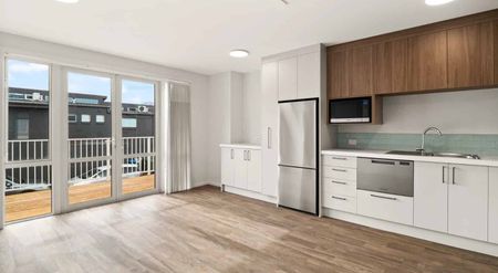 Brand new 1-bedroom apartment - Available now! - Photo 3