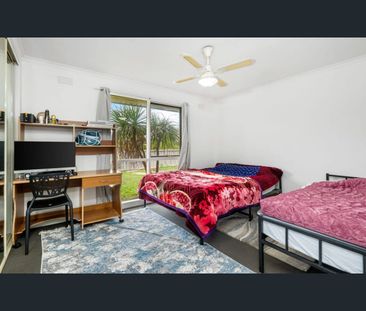 11 Paley Drive, Corio, Vic 3214 - Photo 3