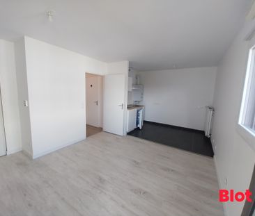 Location Appartement 1 pièce 32m² RENNES 35700 - Photo 2