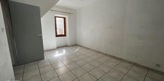 Location Appartement 2 pièces 35m² MARTIGUES 13500 - Photo 3