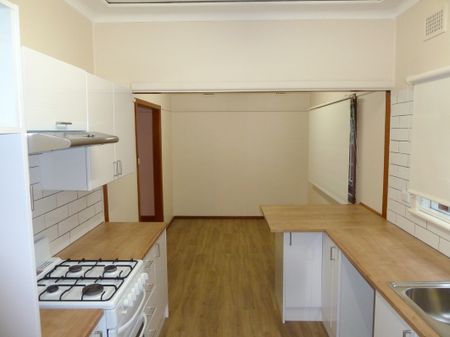 1 Byron Avenue, Ryde NSW 2112 - House For Rent | Domain - Photo 5
