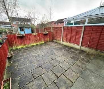 Longbrook Avenue, Preston - Photo 2