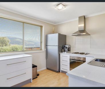 Lenah Valley Villa Unit - Photo 5