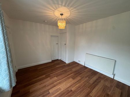 Hall Avenue, Altrincham, Trafford, WA15 - Photo 2