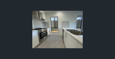 Welcome Home - Photo 5