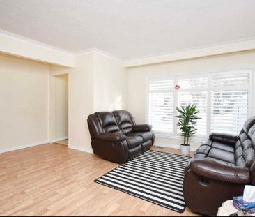 For Lease - 513 Lynett Crescent, Richmond Hill, Ontario - Photo 1