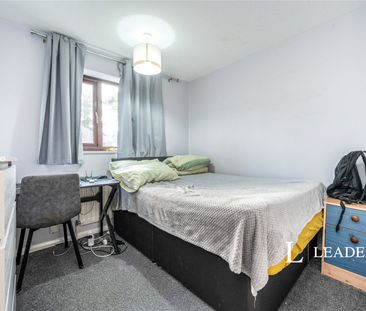 4 bedroom house to rent Pine Ridge, Northampton, Northamptonshire, NN3 - Photo 3