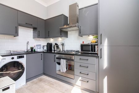 1 Bed Flat, Ladbroke Grove, W10 - Photo 5