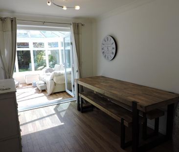 4 bedroom detached house to rent - Photo 3