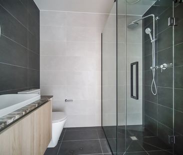 Stylish Living in the Heart of Takapuna - Photo 4