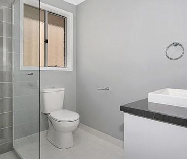 Beautifully Family Home in a Quiet Thurgoona Court - Photo 1