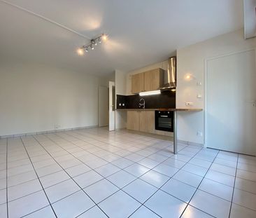 Location Appartement 1 pièce 43m² BESANCON 25000 - Photo 2