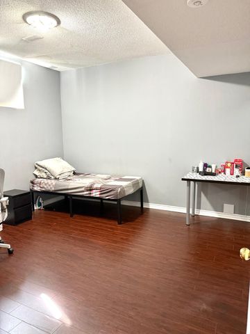 For Lease - 11 Alamosa Court, Brampton, Ontario - Photo 4