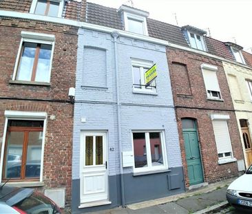 Location Maison 5 pièces 68m² ARMENTIERES 59280 - Photo 2