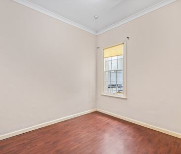 649 Queensberry Street, North Melbourne VIC 3051 - House For Rent |... - Photo 4