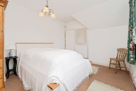 Norwich Road, NR27 0AZ - Photo 3