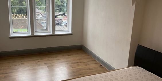 Room in a Shared House, London, N4 - Photo 3