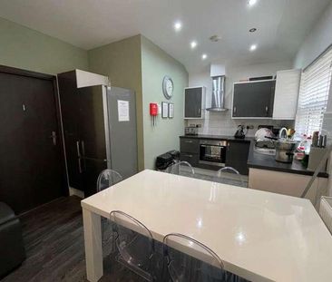 Priestgate Peterborough, PE1 - Photo 3