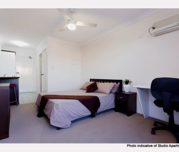 Studio Apartment - Photo 3