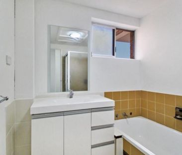 4 / 21 Corrimal Street, Wollongong, NSW 2500 - Photo 5