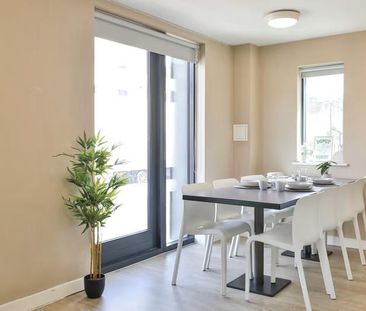 Studio to rent - Photo 6