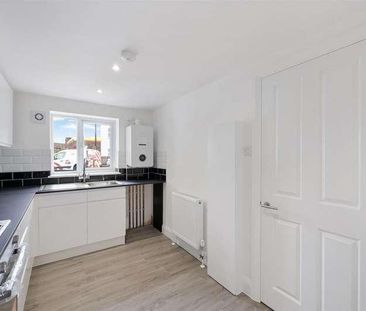 Cannon Hill Lane, Raynes, SW20 - Photo 5