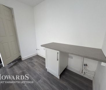 3 bedroom terraced house to rent - Photo 6