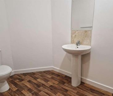 Trent House, Barnby Gate, Newark, NG24 - Photo 6