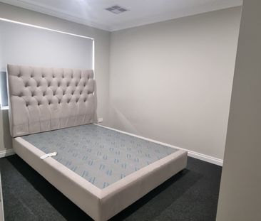 Henley Brook - Photo 1