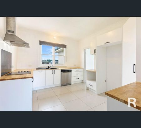 8 Margaret Street, Devonport, Tas 7310 - Photo 3