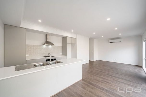 Brand New Living! - Photo 1