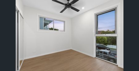 Brand new Townhouse for rent at heart of Chermside - Photo 3