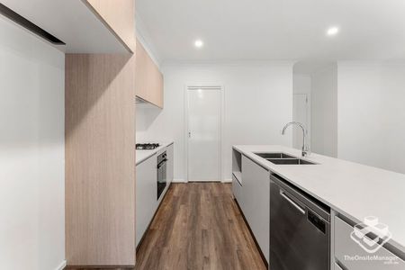 Near New Modern Family Living - Photo 3