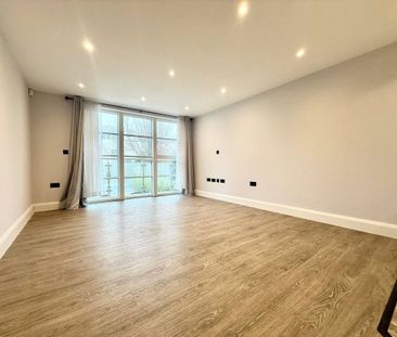 Burnaby Road, Bournemouth, Dorset, BH4 - Photo 5