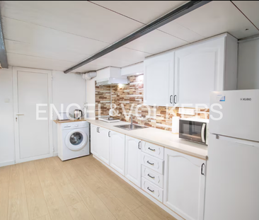 Piso de alquiler en Carrer del Pintor Navarro Llorens, Arrancapins - Photo 3