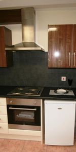 4 bedroom house to rent - Photo 3