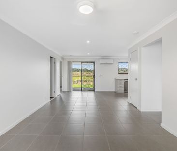 2/1 Wingspan Street - Photo 3