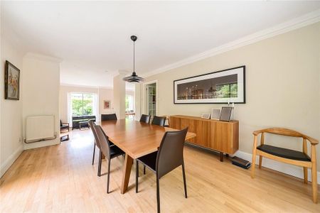 5 bedroom detached house to rent - Photo 2