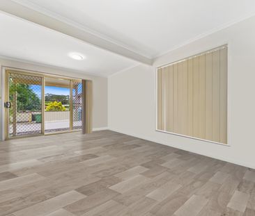 SPACIOUS TOWNHOUSE - Photo 1