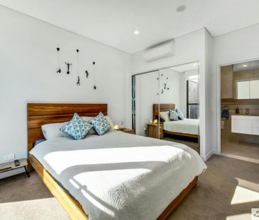 Stunning 2 Bedroom Unit For Lease! - Photo 5