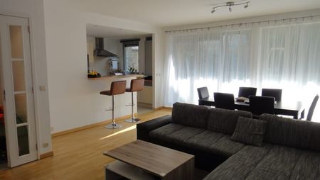 Appartement te huur - Photo 2