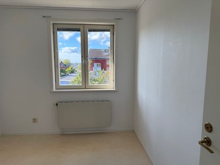 Nolgårdsgatan, Töreboda - Photo 4