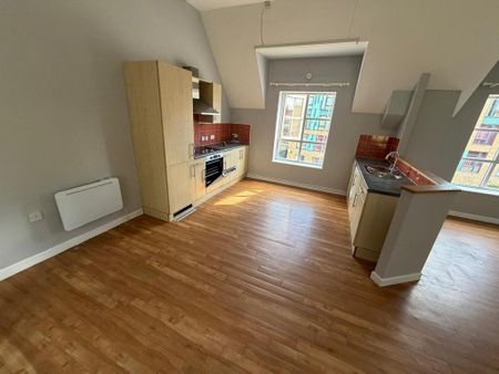 2 bedroom flat to rent - Photo 2