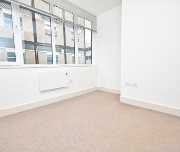 West Stockwell Street, Colchester, Essex, CO1 1FQ - Photo 1